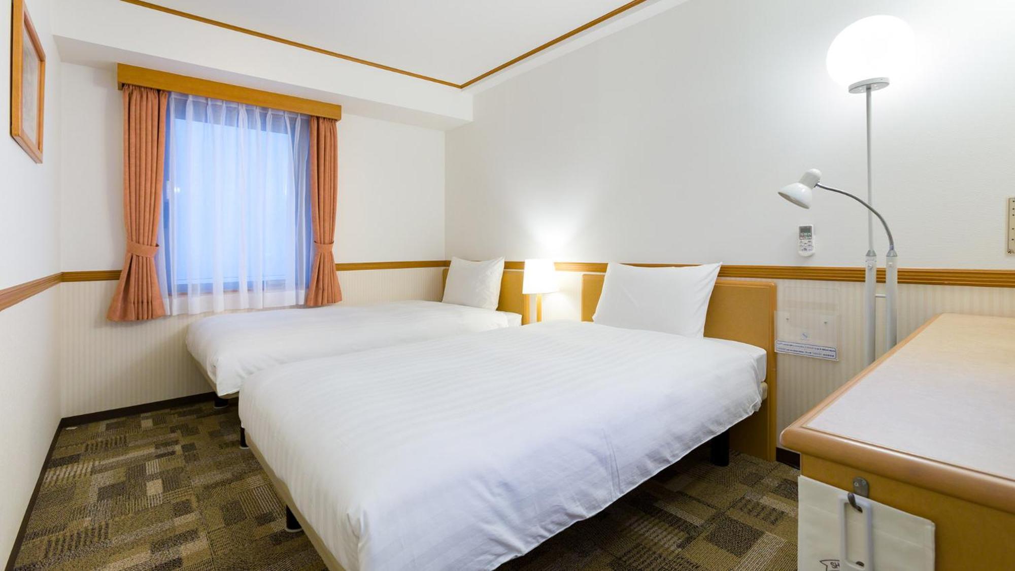 Toyoko Inn Fukuyama-Eki Shinkansen Minami-Guchi Eksteriør billede